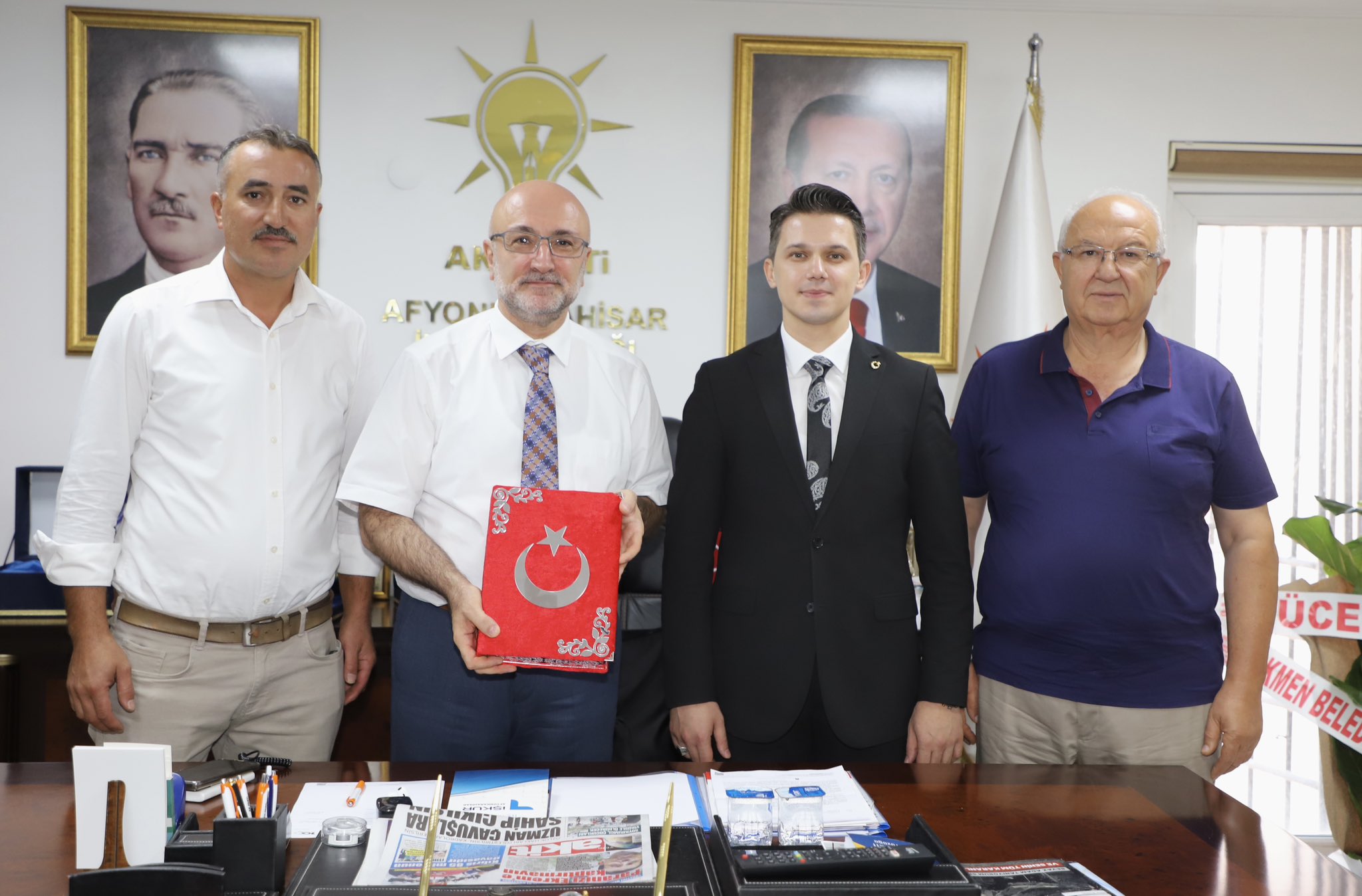 AK Parti Dazkırı Ekibinden Başkan Şahin’e Ziyaret
