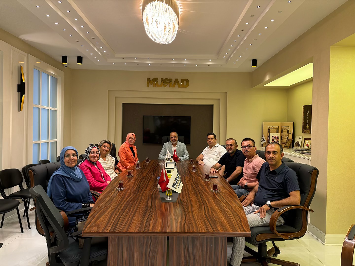 KADEM’DEN MÜSİAD’A ZİYARET