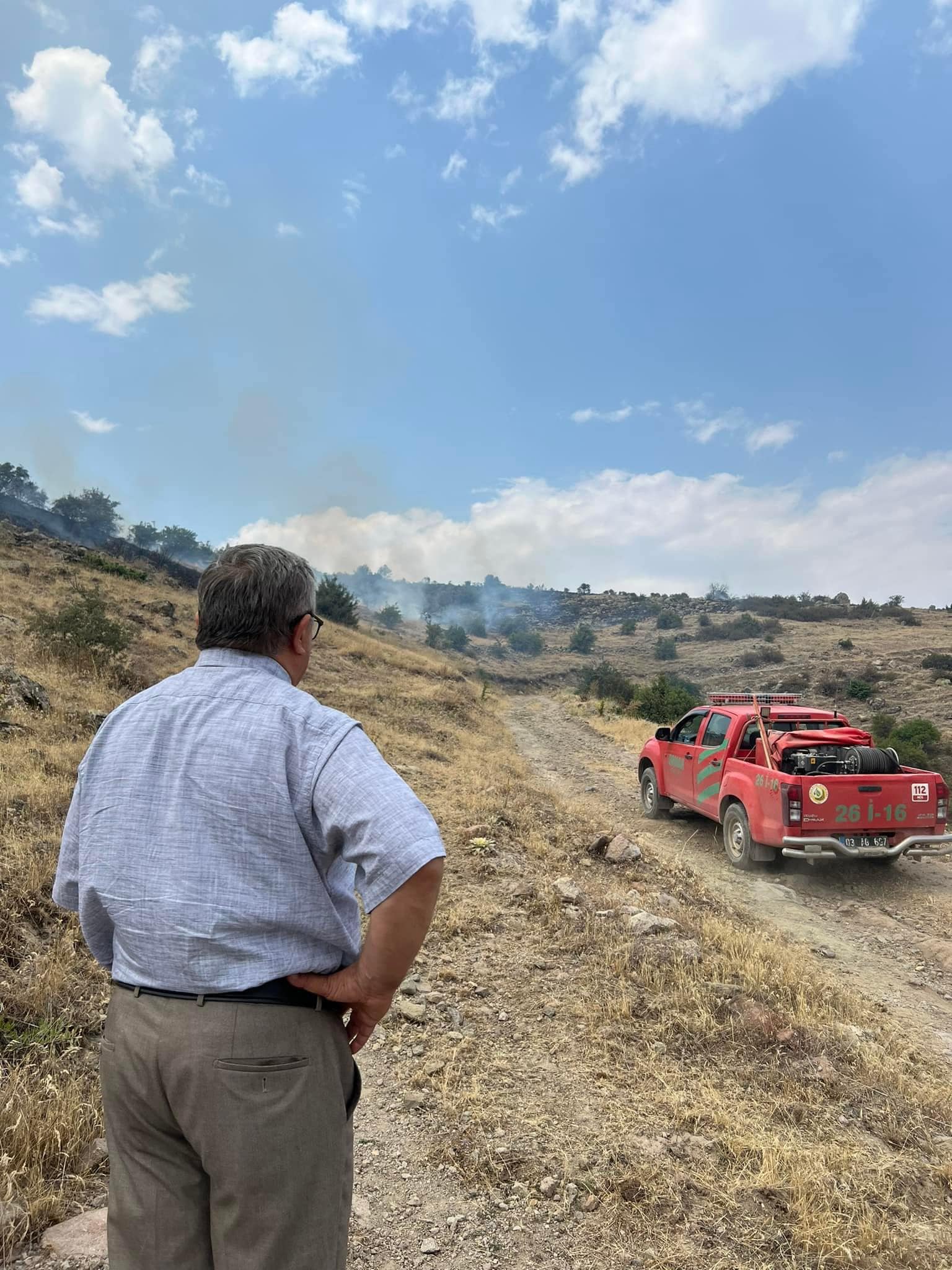 Başkan Özaşkın Yangın Alanında İncelemelerde Bulundu