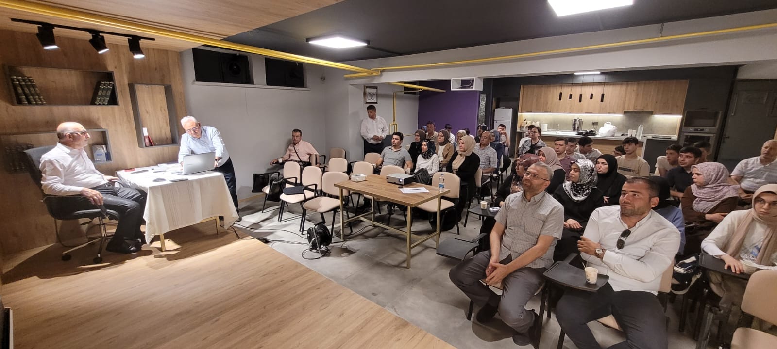 "2024 - 2025 Yeni Dönen Umre Seminerleri Devam Ediyor... "