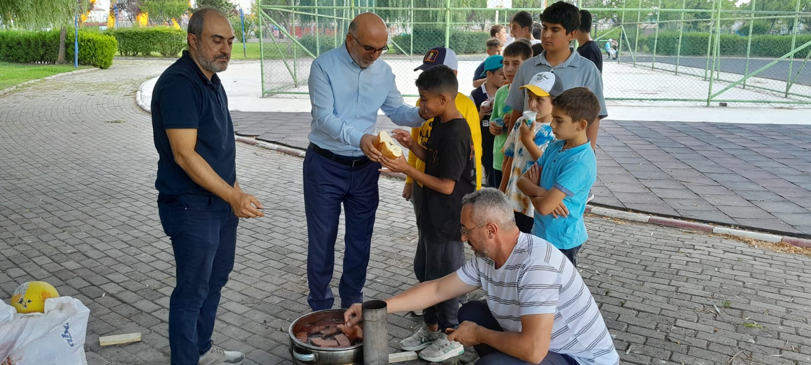 TAM GÜN YAZ KURSLARI DEVAM EDİYOR