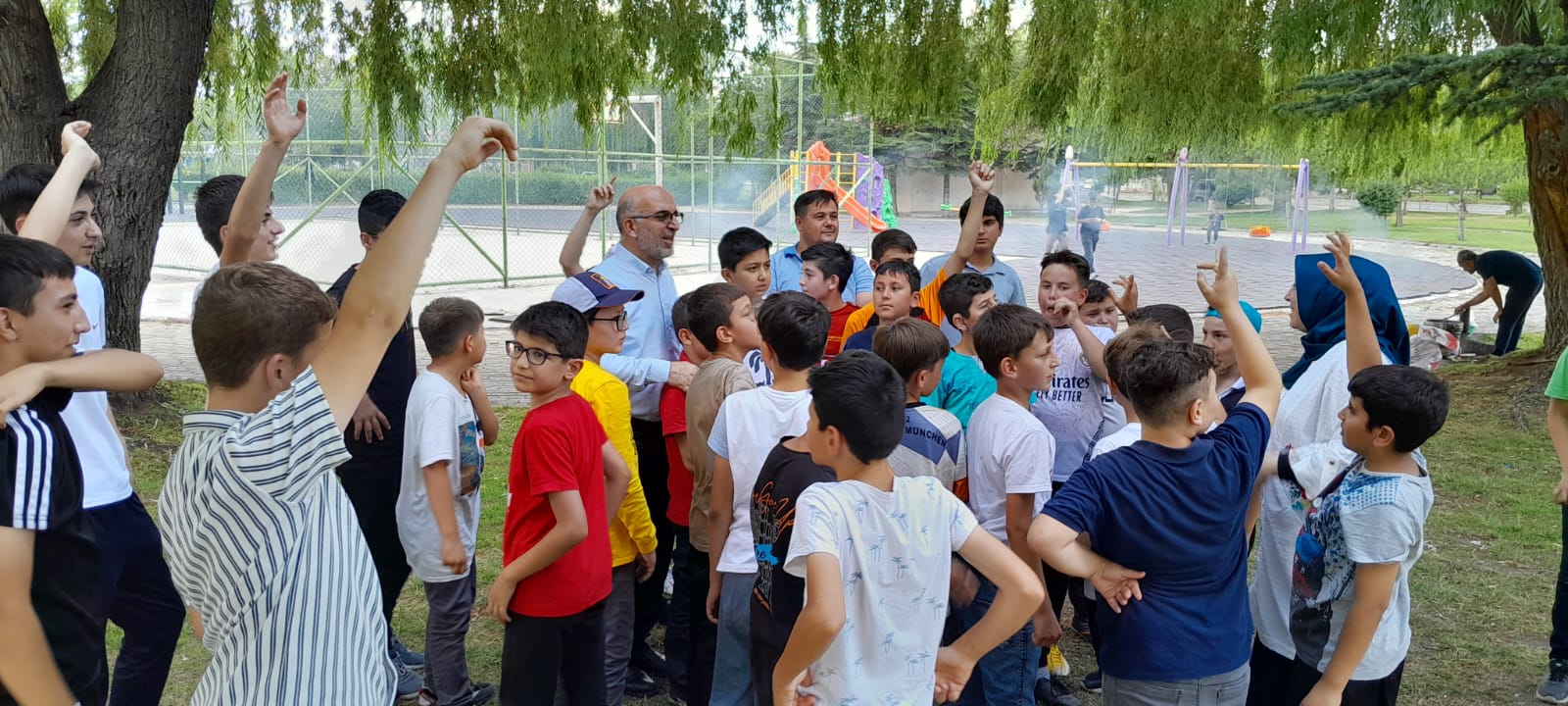 TAM GÜN YAZ KURSLARI DEVAM EDİYOR