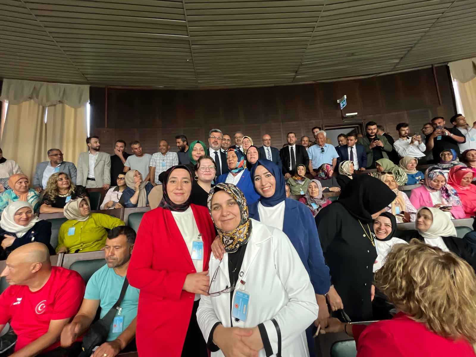Başkan Şahin ve Teşkilatı TBMM'de Grup Toplantısına Katıldı