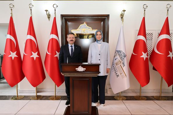 Vali Aksoy'dan Vali Yiğitbaşı'ya Ziyaret