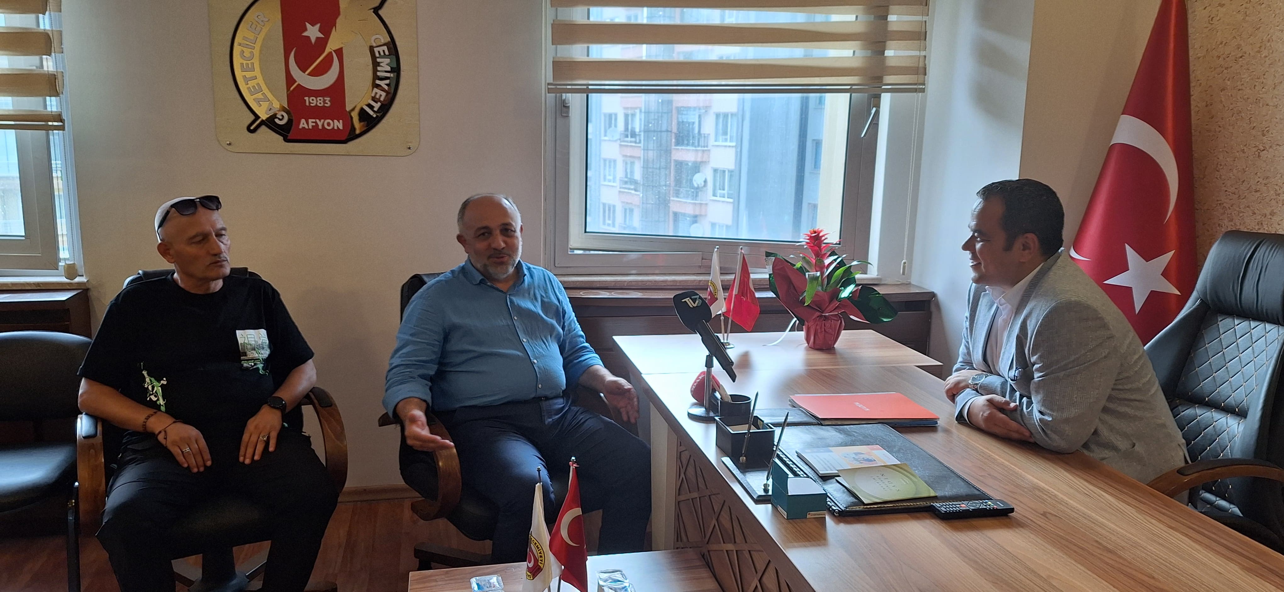 Müdür Kasapoğlu'ndan AGC'ye Ziyaret "Basın Toplumun Vazgeçilmez Bir Unsurudur"