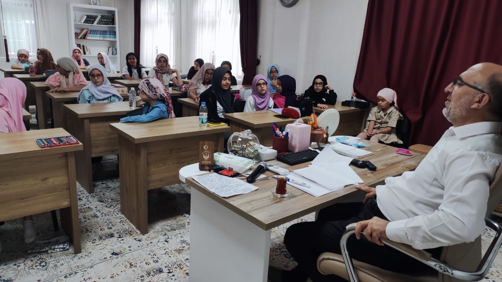 MÜFTÜ İMAMOĞLU ÇOCUKLARA SEMİNER VERDİ