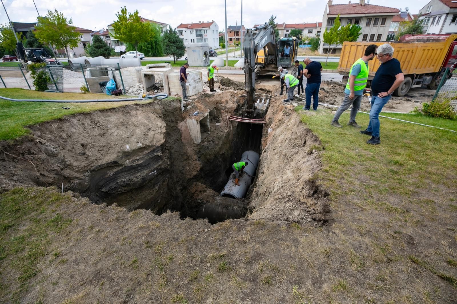 UYDUKENT’TE ALTYAPI ÇALIŞMALARINA BAŞLANDI