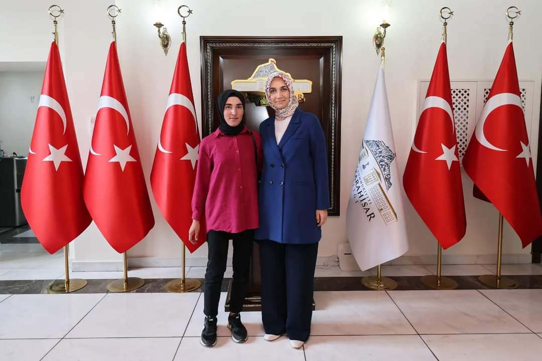 Vali Yiğitbaşı, Ekiz'i makamında kabul etti
