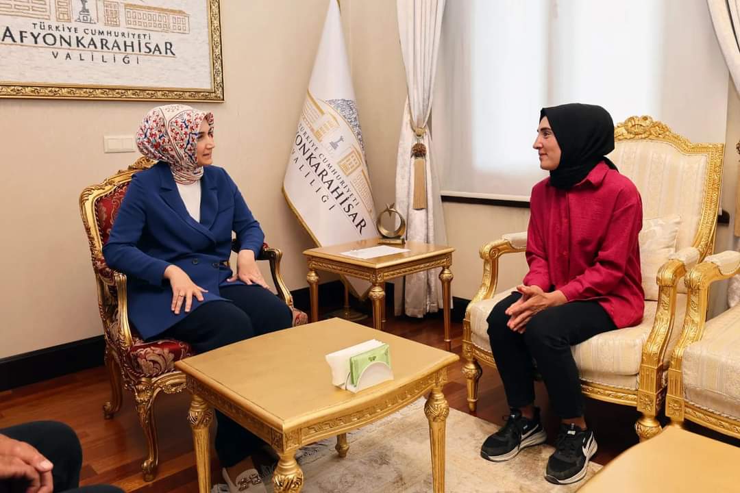 Vali Yiğitbaşı, Ekiz'i makamında kabul etti