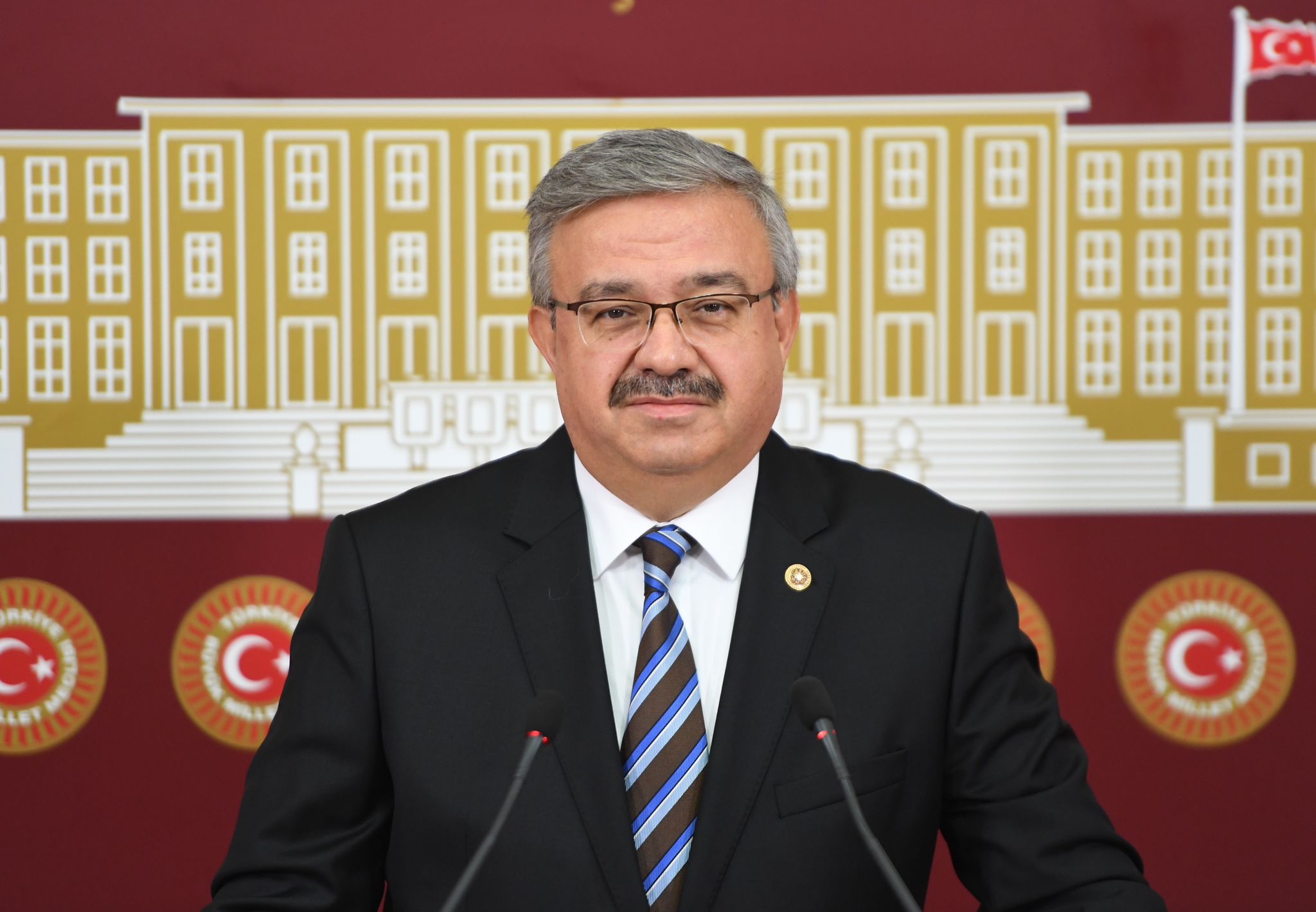 “Meclis tatile girmeden yasalaştıracağız”