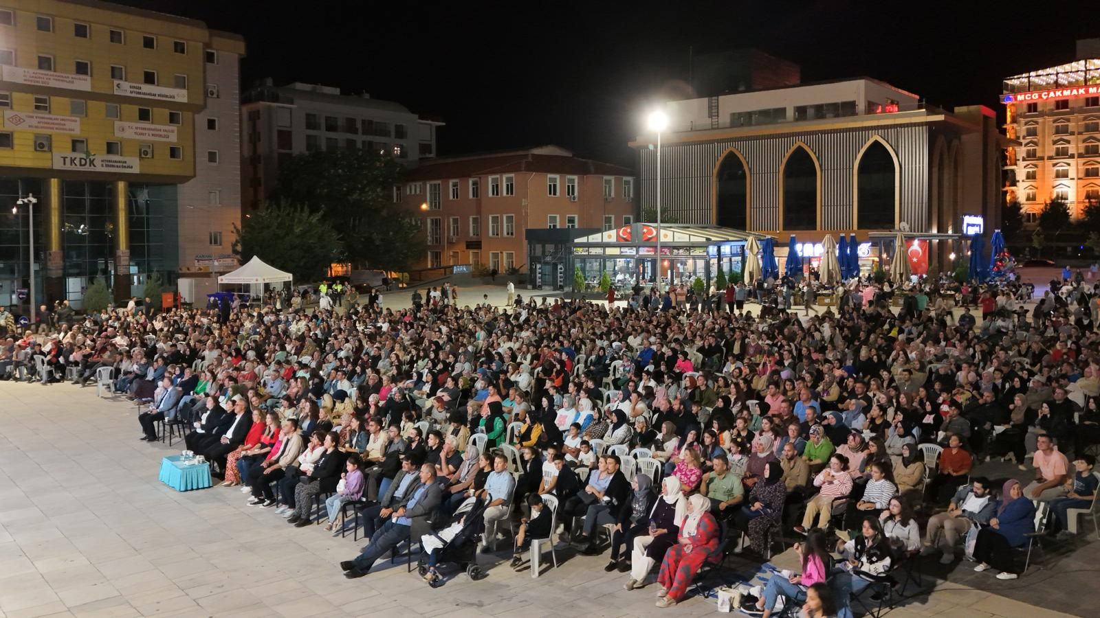 Zafer Meydanı’nda Nostalji Rüzgârı!