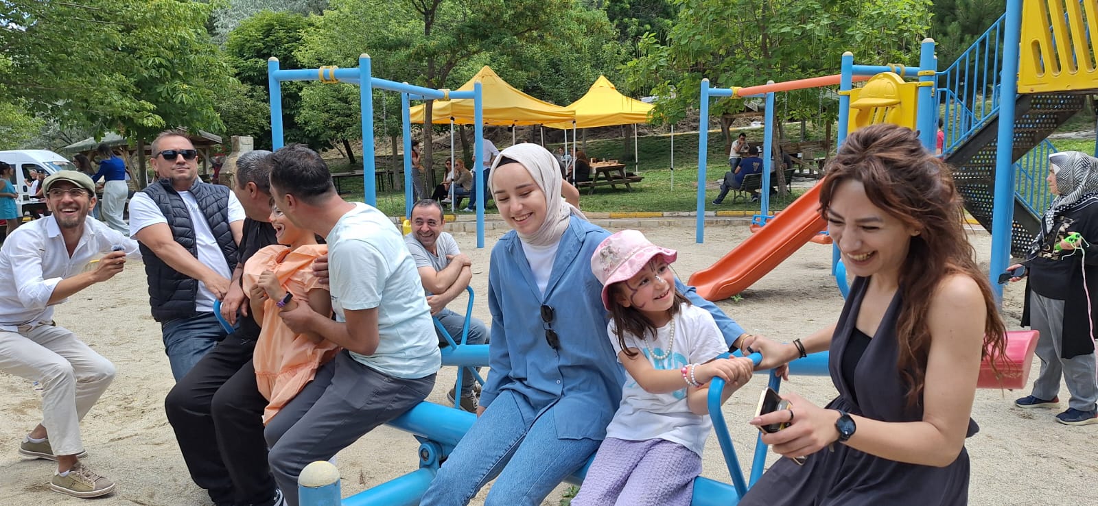 AGC Piknikte Buluştu Aileler Kendilerini Özel Hissetti
