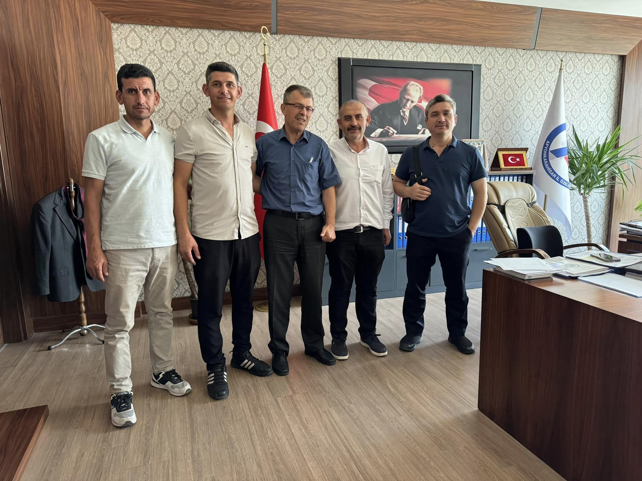 Muhtar Koç Festivale Davet Etti Genel Sekreter Bilim'le Bir Araya Geldi