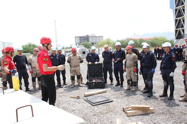 AFAD Kapılarını JAK Personeline Açtı