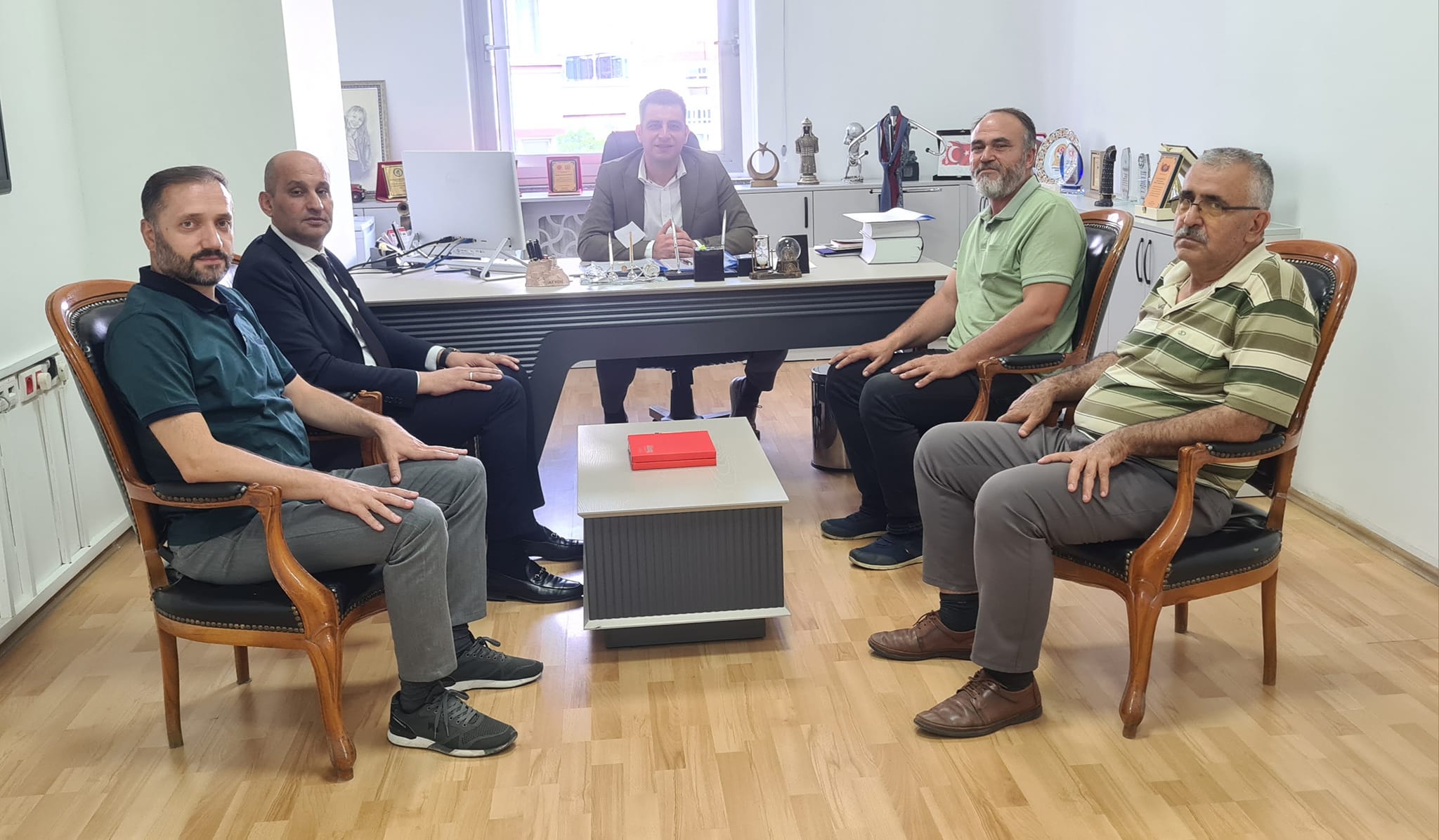 Şehit Aileleri ve Gaziler İçin Gözünü Budaktan Sakınmayan Başkan'dan Kasapoğlu'na Ziyaret