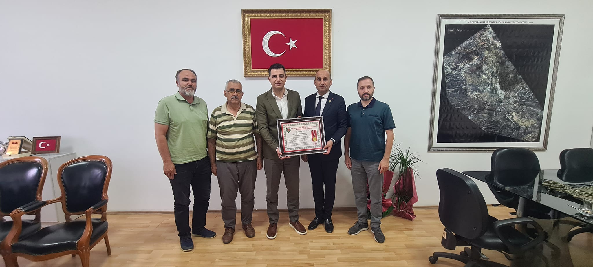 Şehit Aileleri ve Gaziler İçin Gözünü Budaktan Sakınmayan Başkan'dan Kasapoğlu'na Ziyaret