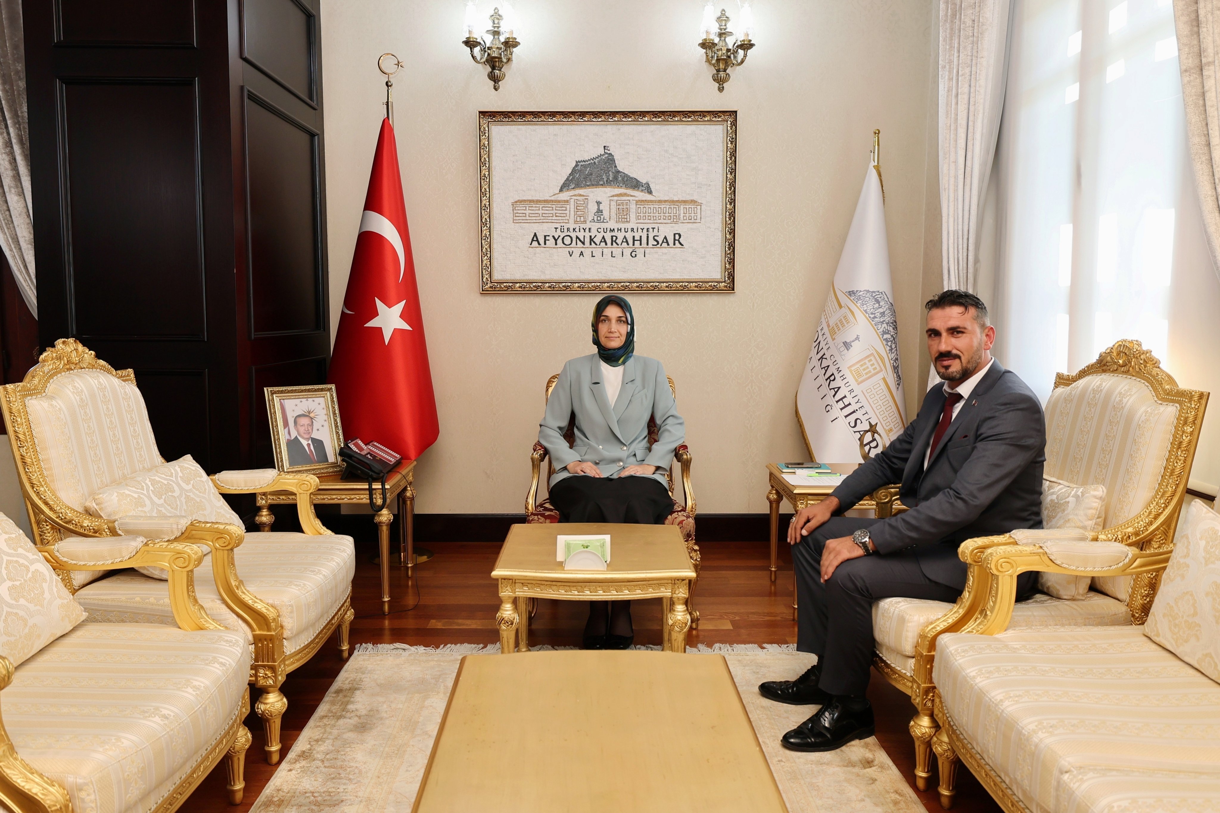 VALİ YİĞİTBAŞI BELEDİYE BAŞKANLARINI KABUL ETTİ