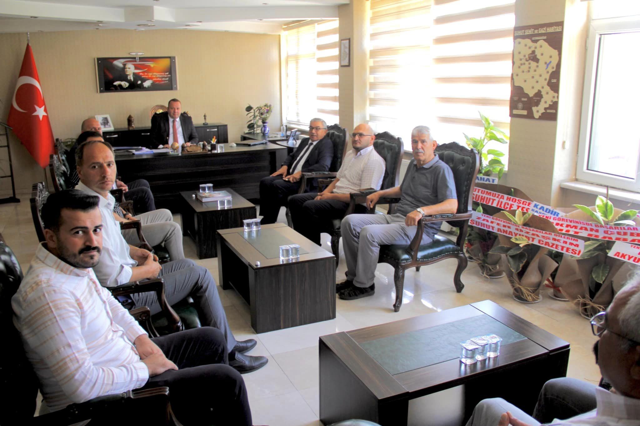 Başkan Özaşkın ve Ekibinden Kaymakam Eser'e Ziyaret