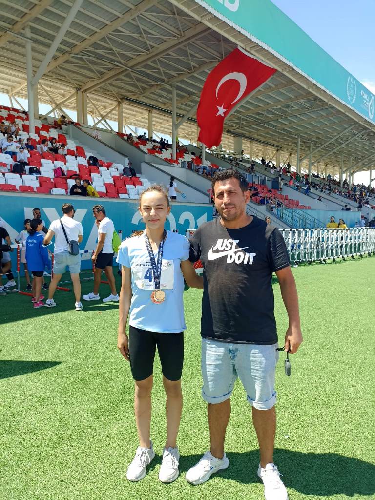 AFYONKARAHİSARLI SPORCULARIN KONYA'DAKİ BÜYÜK BAŞARISI