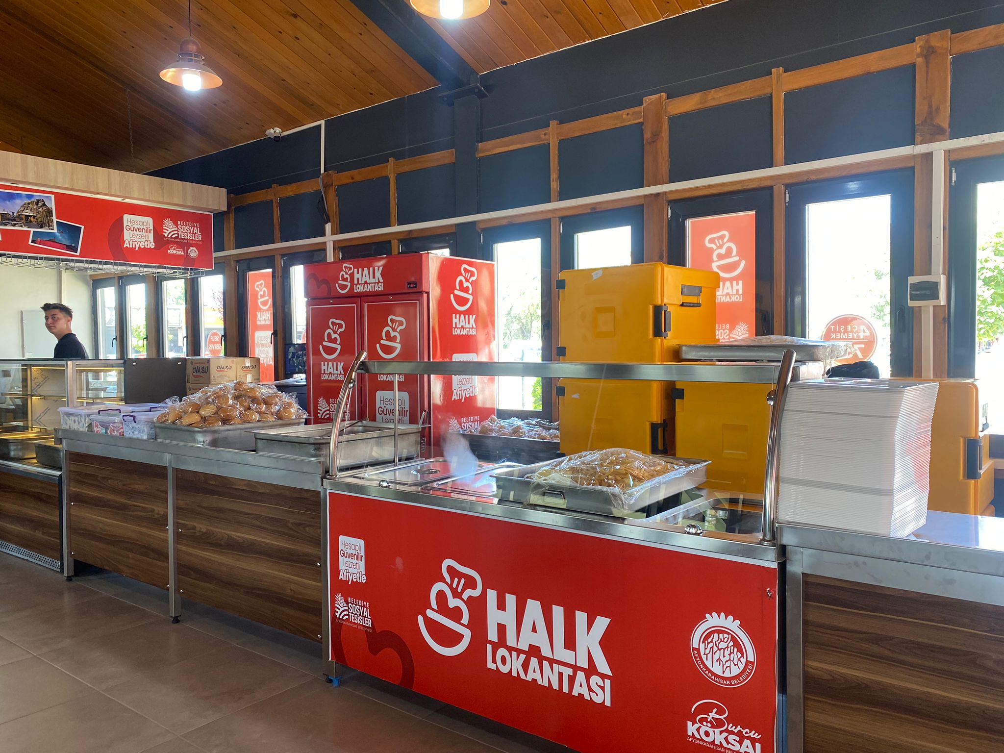 Şehrin İlk Halk Lokantası Hizmete Girdi Topuklu Efe Sosyal Belediyecilikte Takdir Topladı