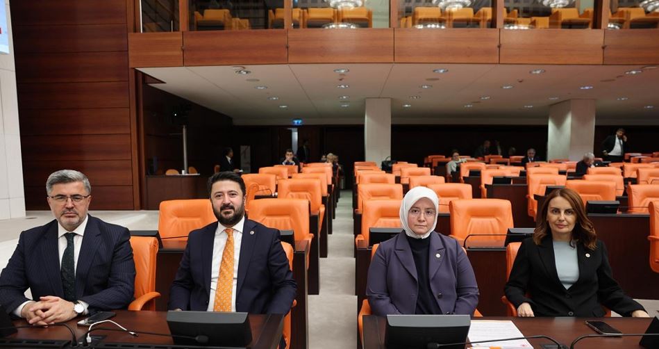 ÖZKAYA 28. DÖNEMİN 2. YASAMA YILI SON OTURUMANA KATILDI