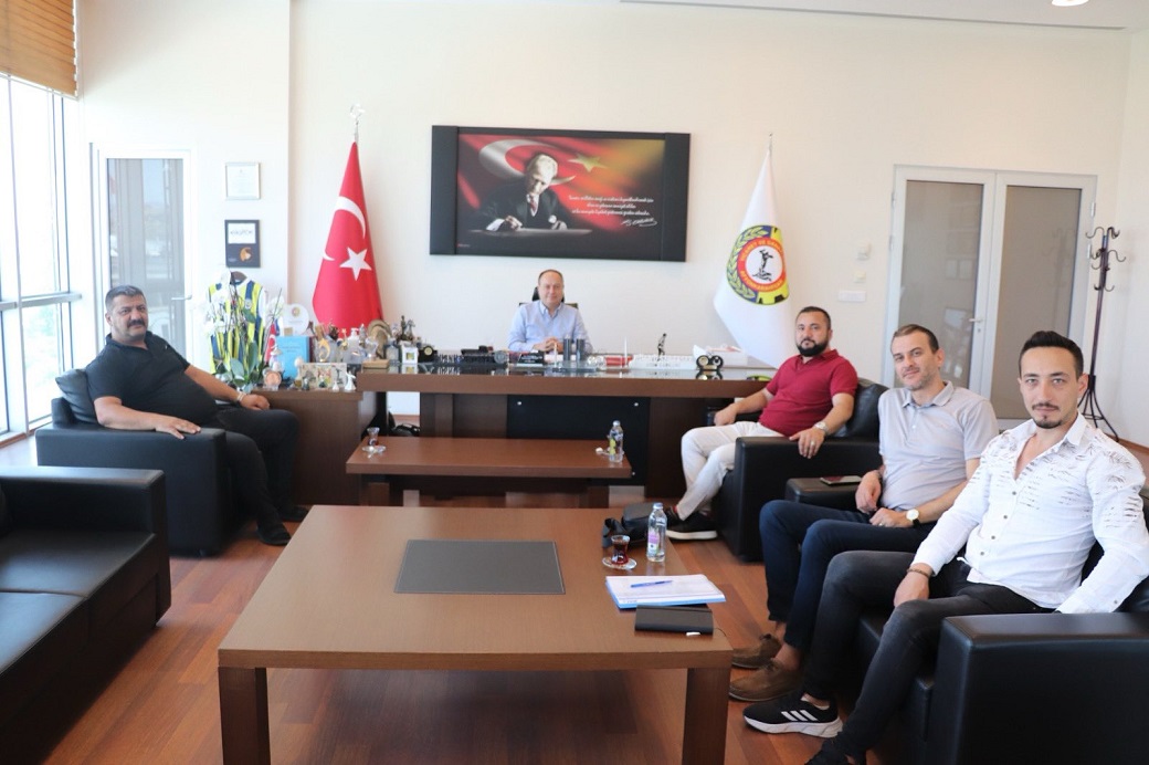 ATSO BAŞKANI SERTESER'İ ZİYARET ETTİLER