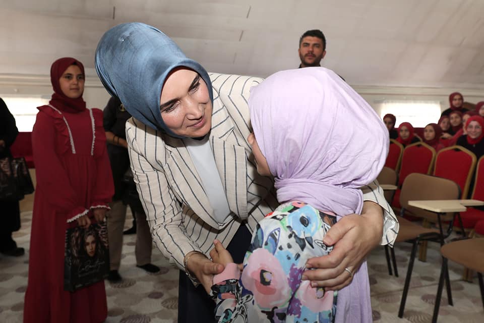 VALİ  YİĞİTBAŞI, ALTINOLUK METİN YURTER YATILI KIZ KUR'AN KURSU’NU ZİYARET ETTİ
