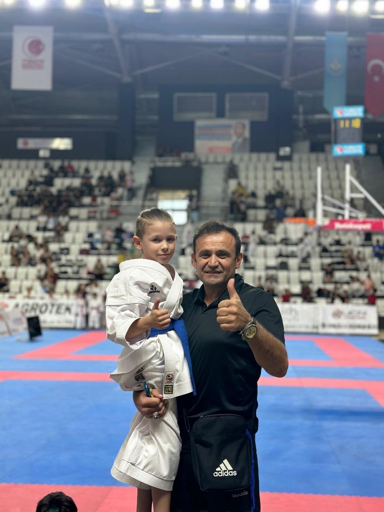 8 YAŞINDAKİ KARATE SPORCUSU ENES HAYATINI KAYBETTİ