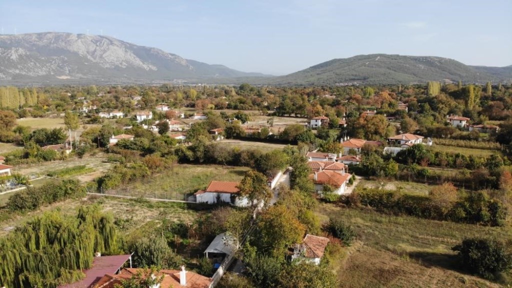 BU YAYLAYA ÇIKILMIYOR, İNİLİYOR!