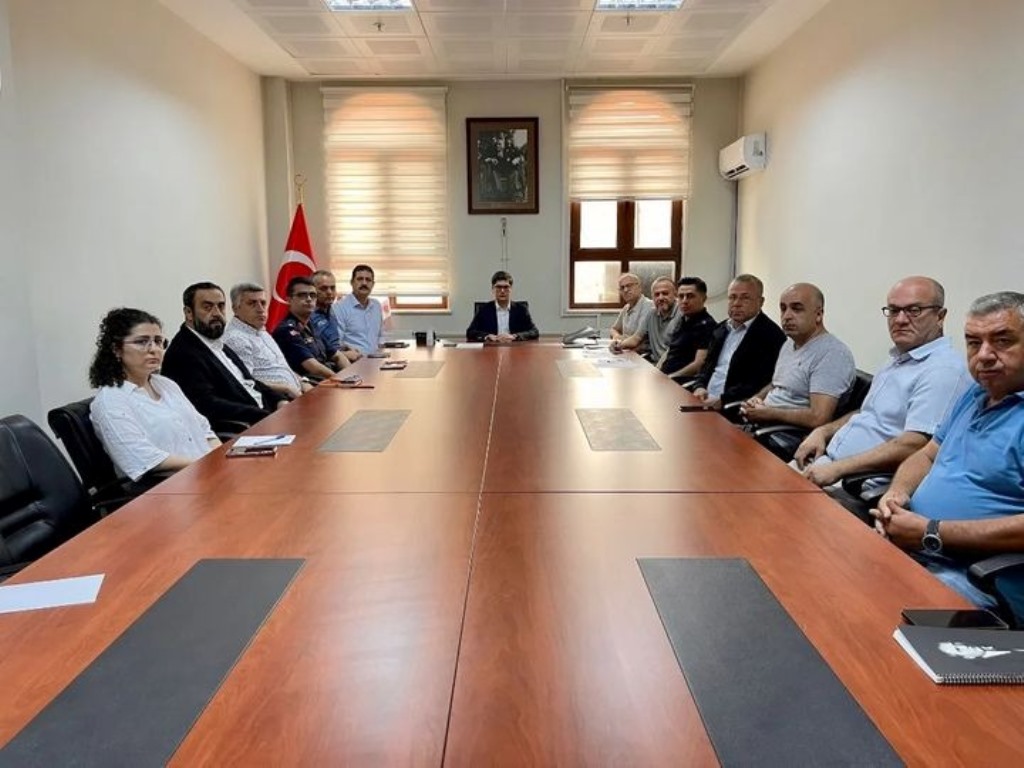 KAYMAKAM KAYA, KOMİSYON TOPLANTISI GERÇEKLEŞTİRDİ