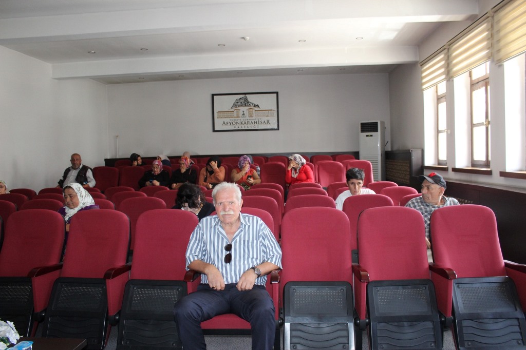 DEVLET ANA VATANDAŞLARIN SORUNLARINI DİNLEDİ