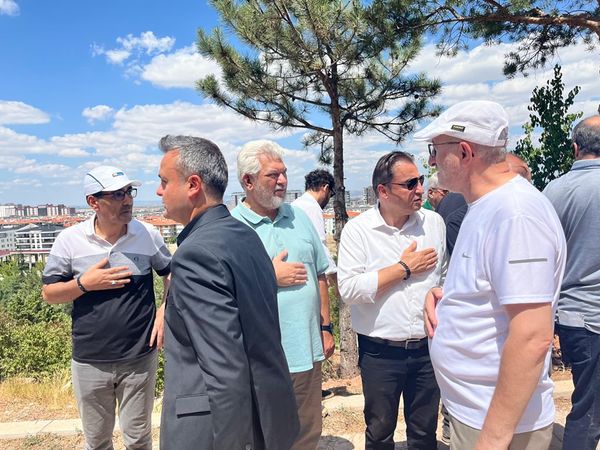 CHP'li Erhan Meydancıoğlu'nu Son Yolculuğuna Uğurladı