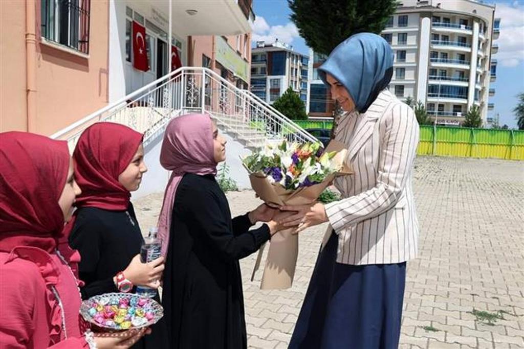 VALİ YİĞİTBAŞI HAFIZLIK YURDUNU ZİYARET ETTİ