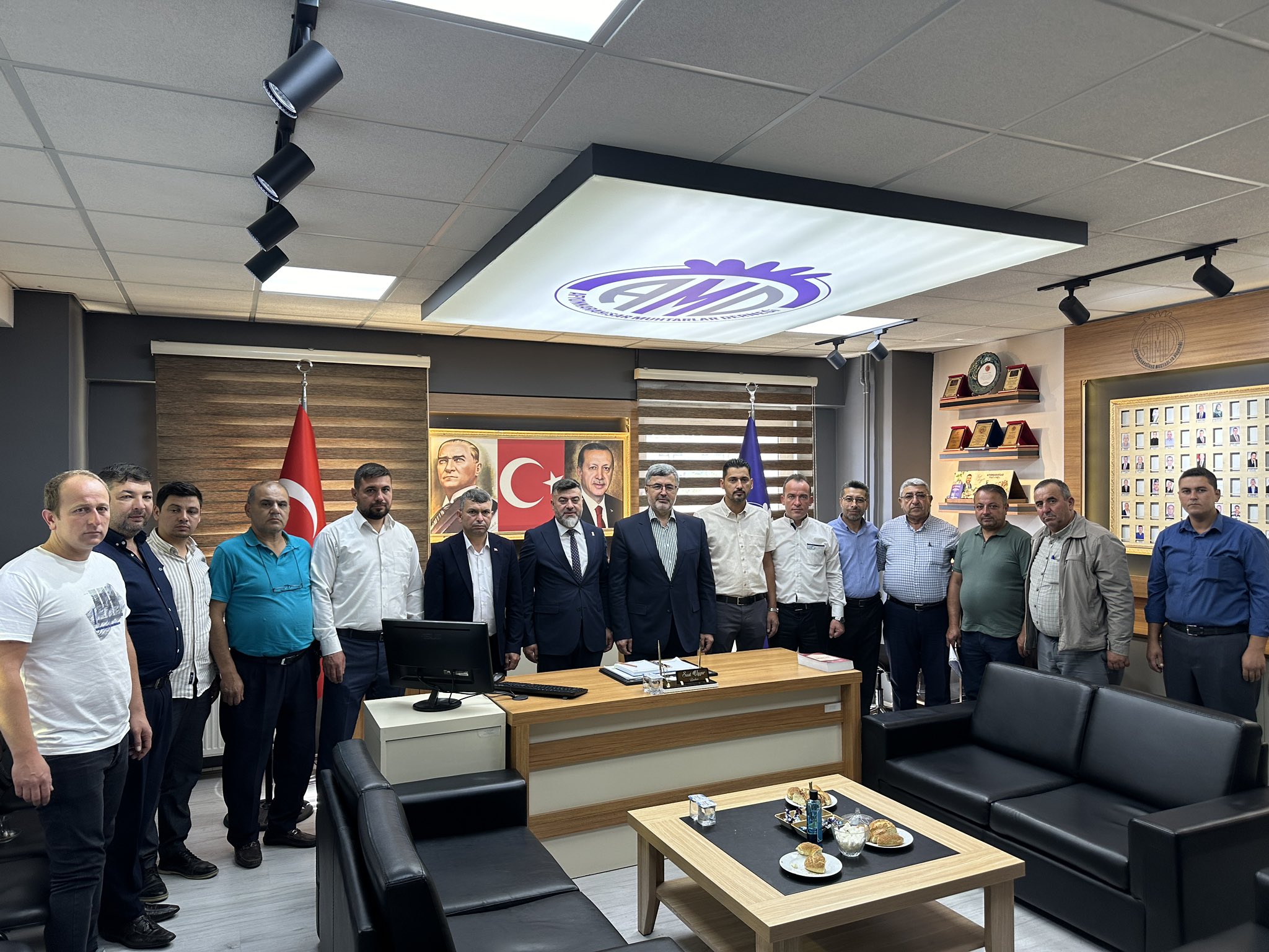 Milletvekili Ali Özkaya, Muhtarlar Derneği Ziyaret Etti