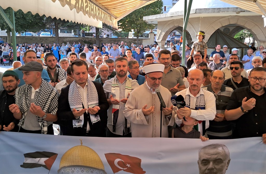 "FİLİSTİN MÜCADELESİ HİÇ BİR ZAMAN MAĞLUP OLMAYACAKTIR"