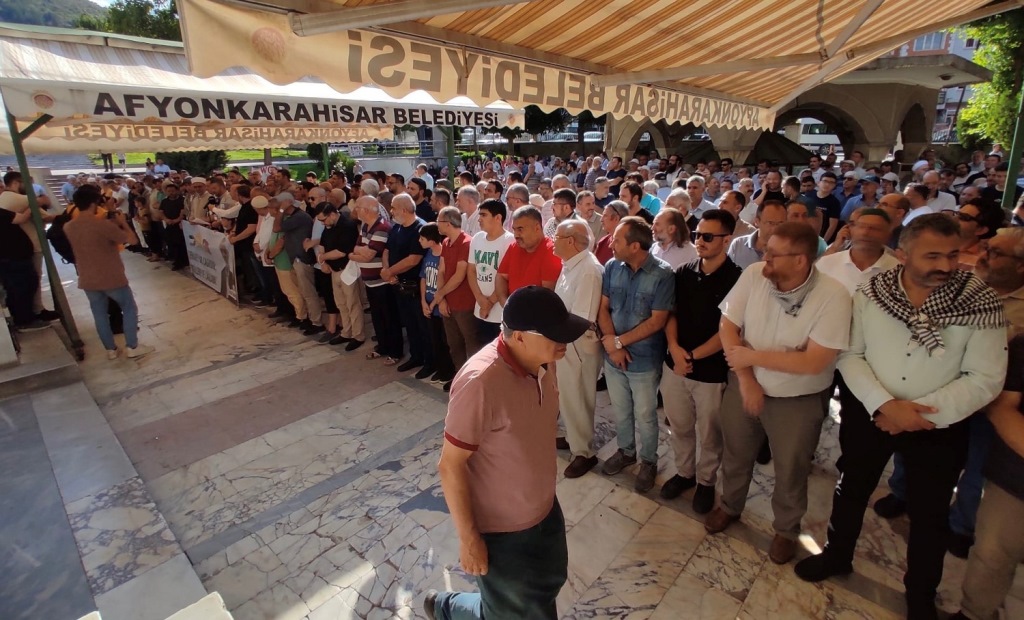 "FİLİSTİN MÜCADELESİ HİÇ BİR ZAMAN MAĞLUP OLMAYACAKTIR"