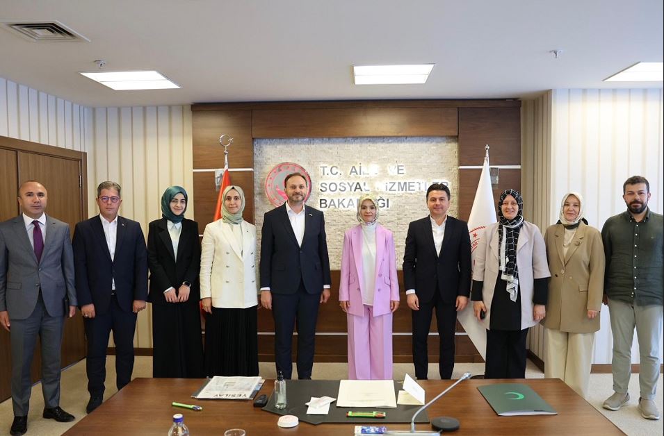 Bakan Göktaş: Yeşilay ile Bağımlılıkla Mücadelede Önemli Adımlar Atılacak