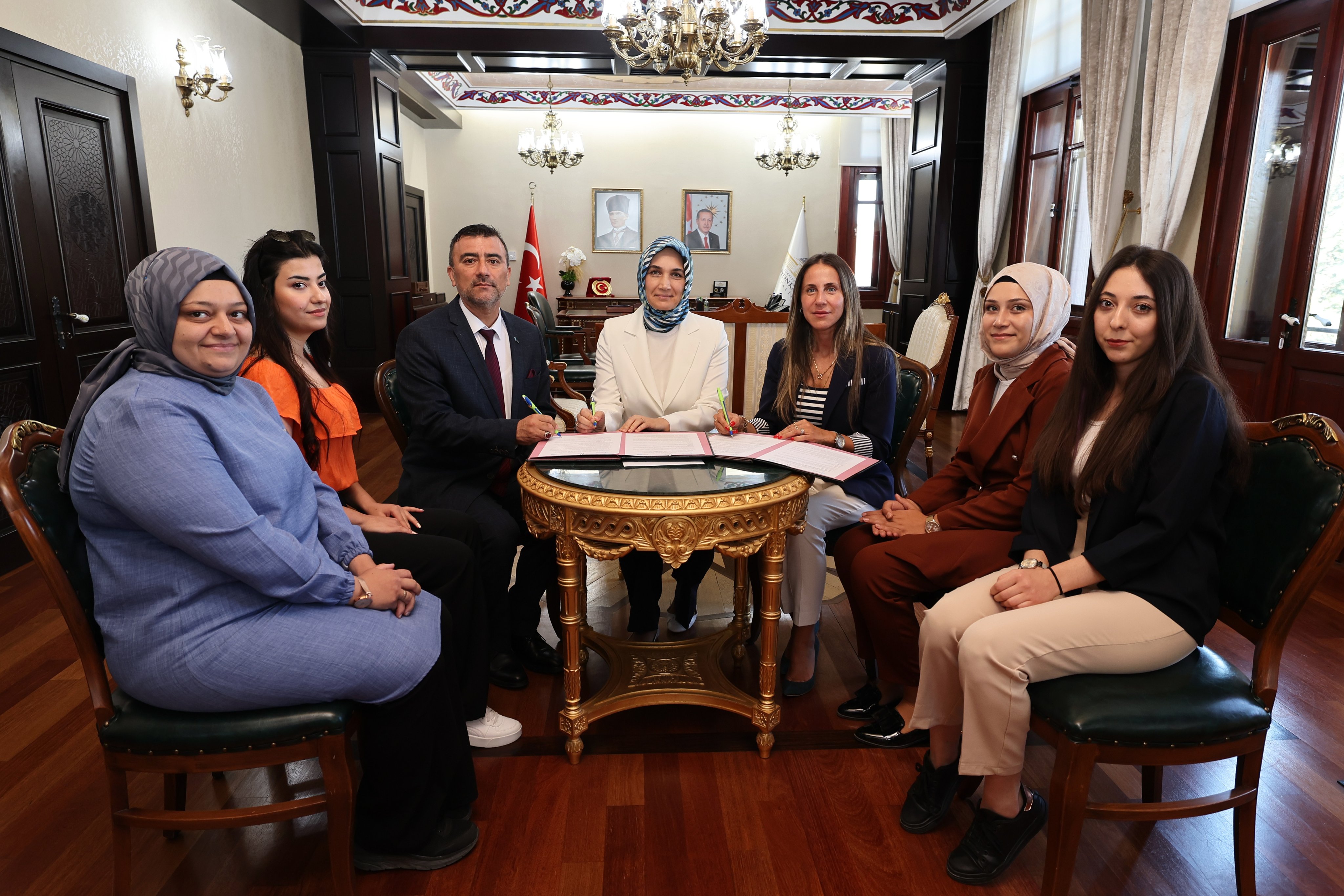Afyonkarahisar'da Kadın İstihdamını Destekleyen Protokol İmzalandı!
