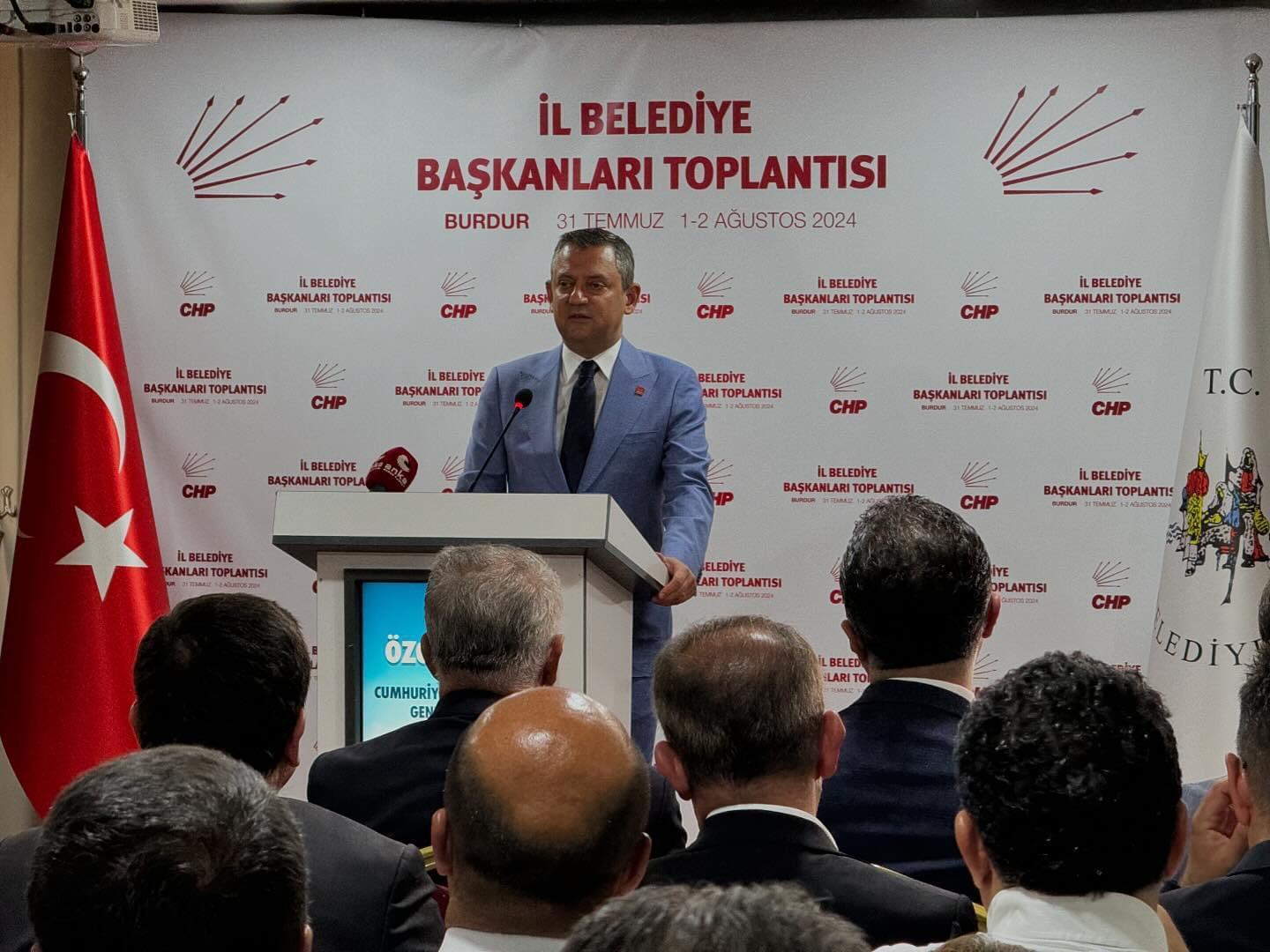 BAŞKAN KÖKSAL BELEDİYE BAŞKANLARI TOPLANTISINA KATILDI