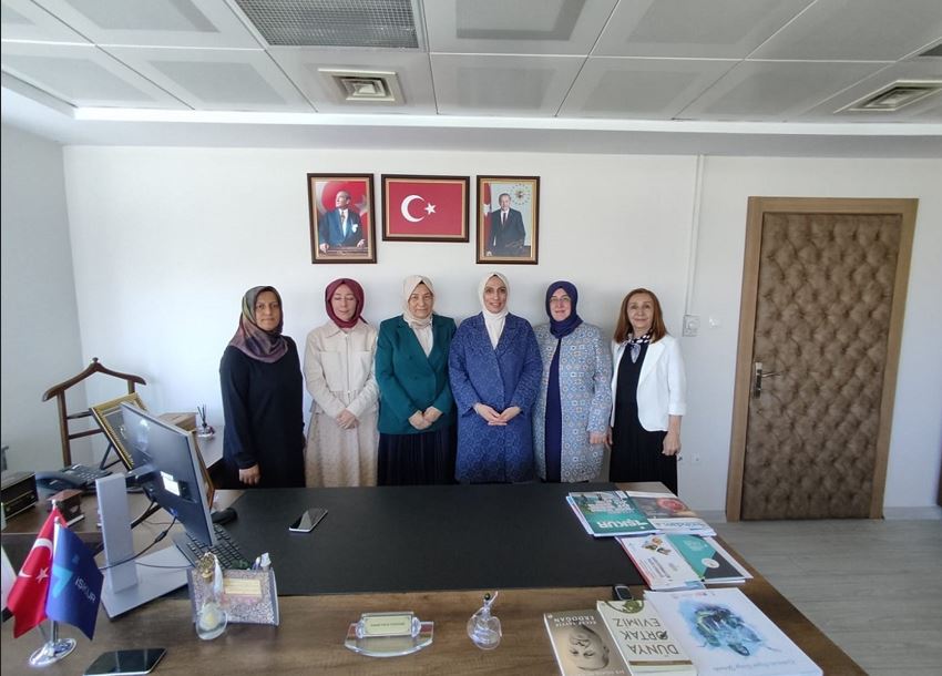 BAŞKAN ERTÜRK'Ü ZİYARET ETTİLER