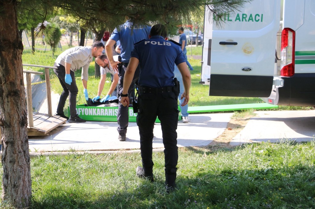 AFYON'DA YAŞANAN CİNAYETİN DETAYLARI BELLİ OLUYOR!