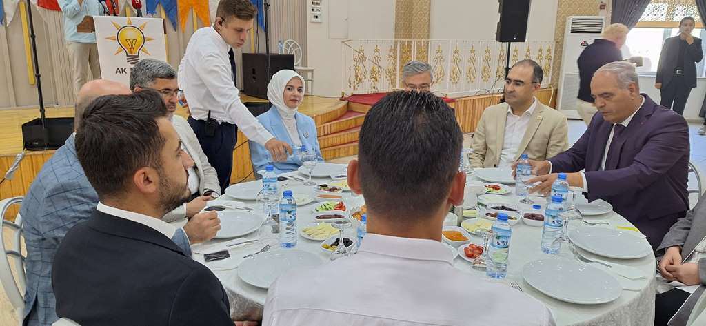 "İSRAİL, İNSANLIK DIŞI VAHŞETİN HESABINI VERECEK"