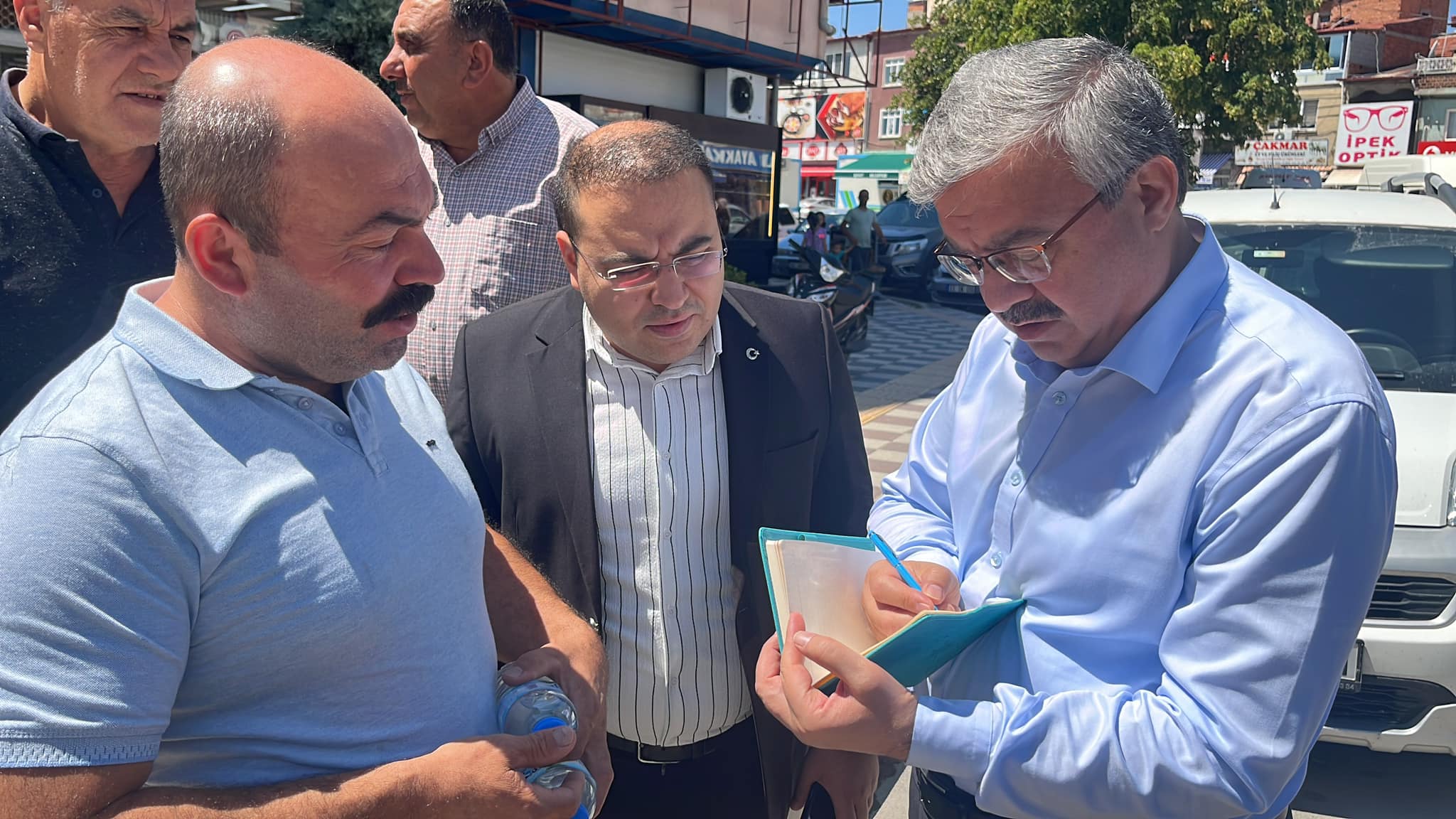 Vatandaşın Emrinde Çözümün Merkezinde