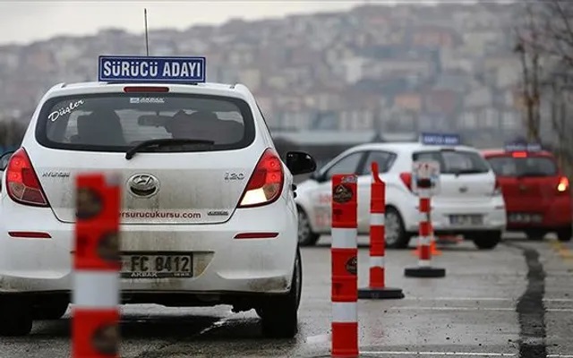 EHLİYET SINAVLARINDA DÜZENLEME: