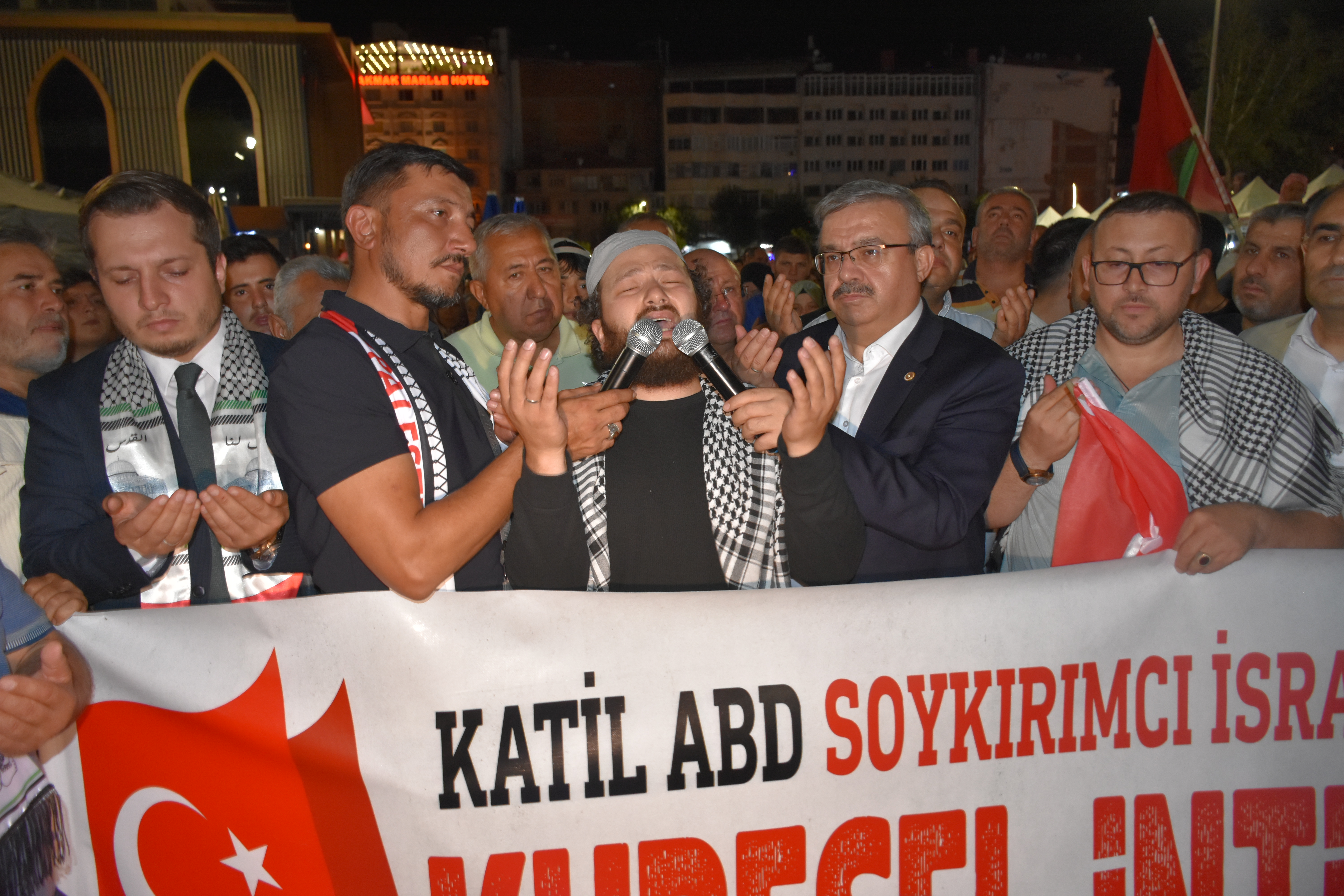 Afyon İsmail Heniyye Ve Gazze İçin Yürüdü