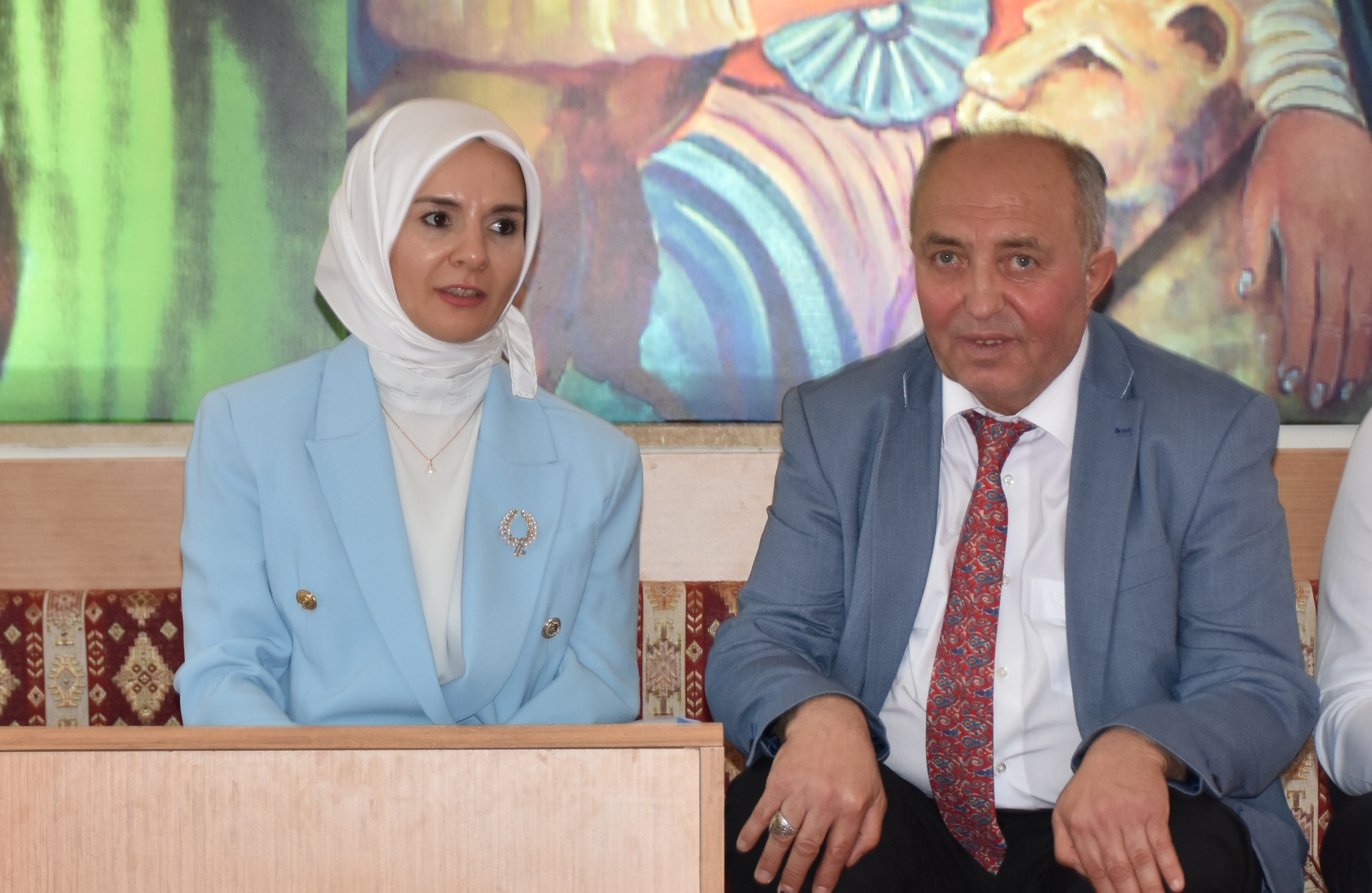 Bakan Göktaş Alevi vatandaşlarla bir araya geldi