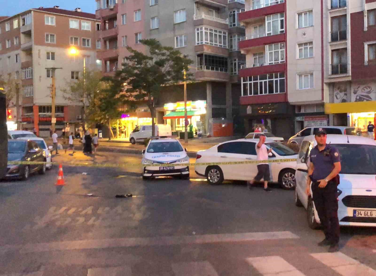 Sokak Ortasında Silahlı Saldırı: İki Kardeşi Ölüm Ayırdı