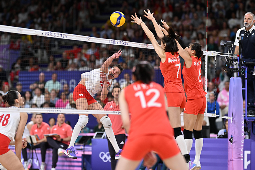 A Milli Kadın Voleybol Takımı Olimpiyat Oyunlarında İlk Kez Yarı Finale Yükseldi