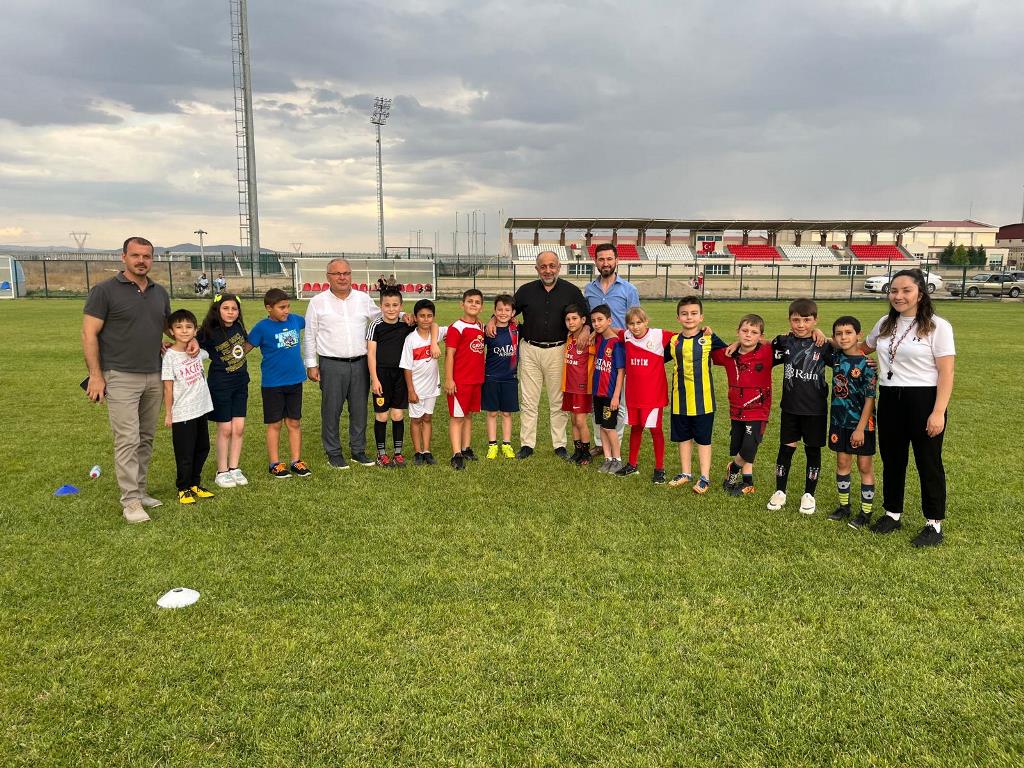 AFYON'DA BÜYÜK FUTBOL TURNUVASI BAŞLIYOR