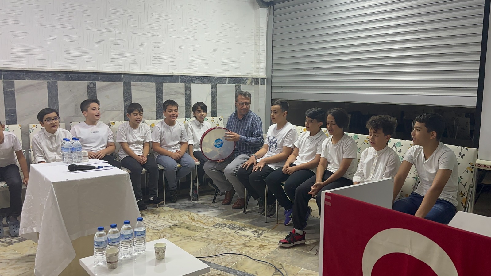 Afyon Eğitim ve Kültür Vakfı’ndan Manevi Bir Veda Şöleni